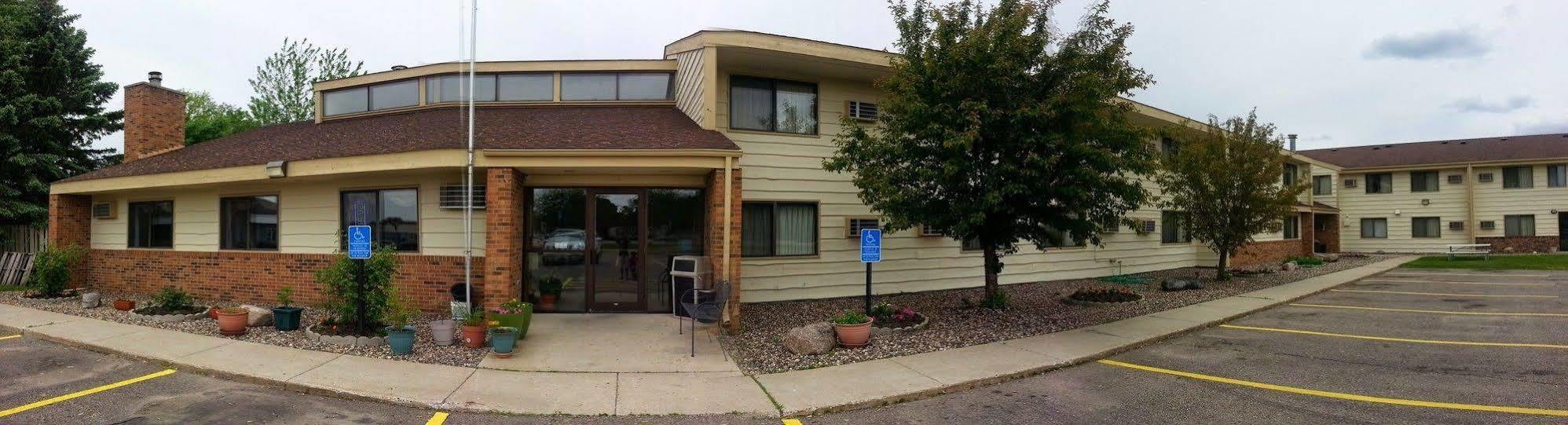 American Motel Waseca Экстерьер фото